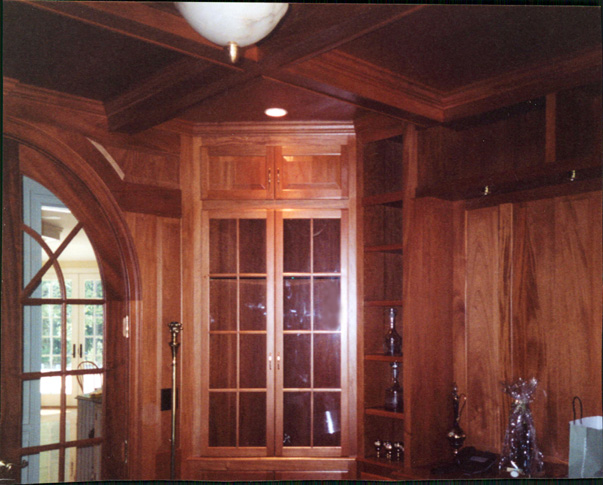 Treehouse Woodworking - Custom Design - Columns - Built-In Bookcases